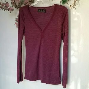 Guess top